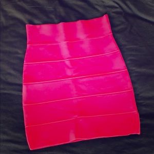 BCBG power skirt